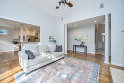 509 Chimney Bluff Drive photo 4