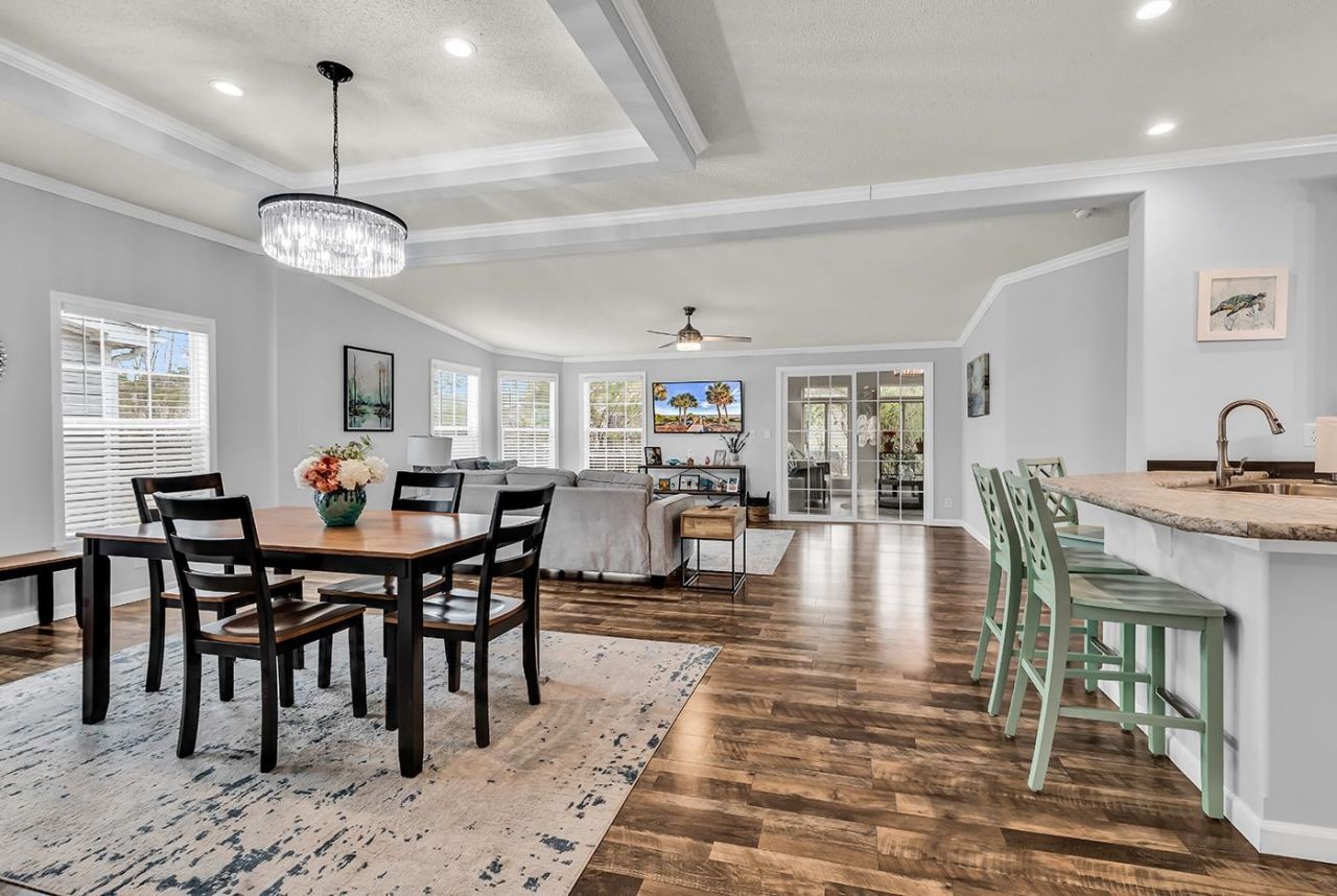 1625 Greenridge Dr. Photo 7