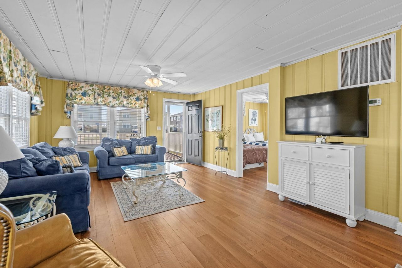 1202 S Ocean Blvd. Photo 5