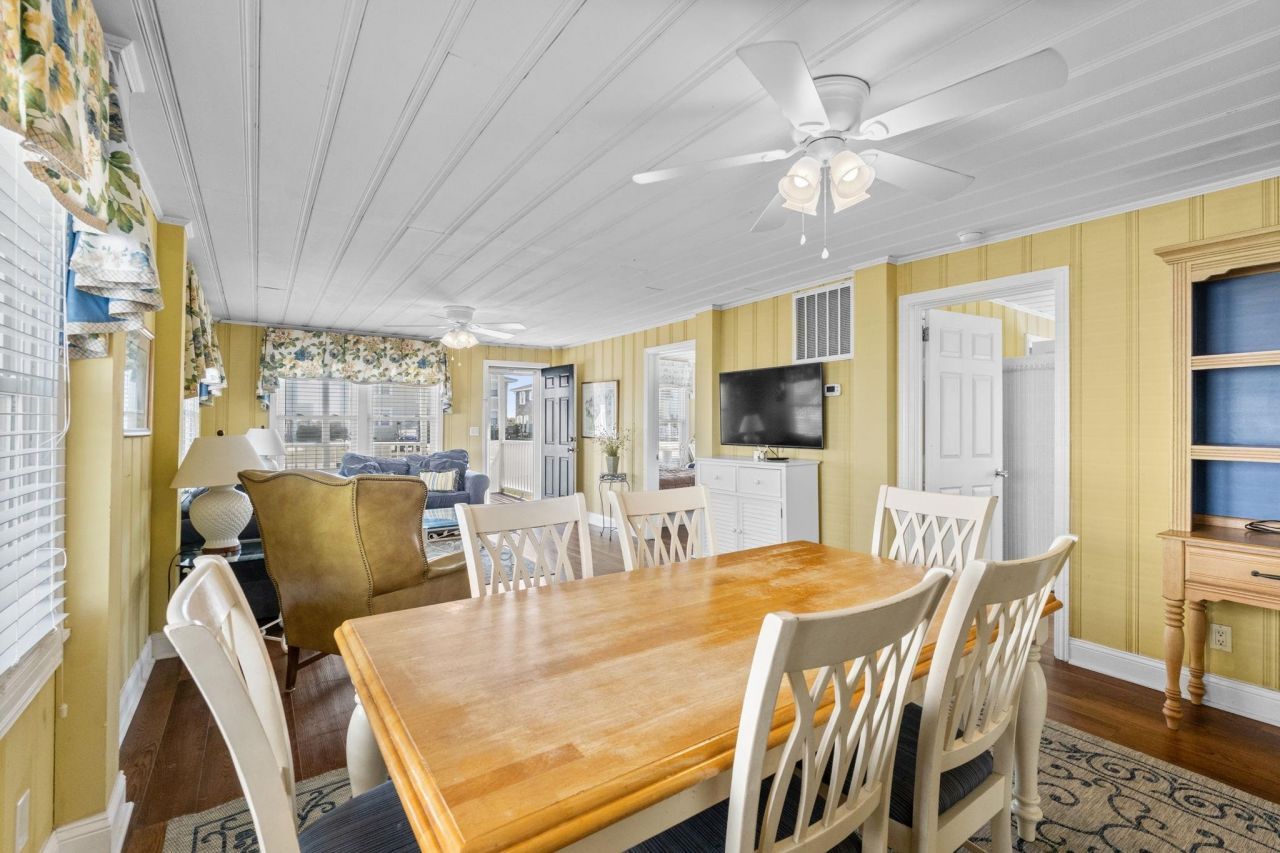 1202 S Ocean Blvd. Photo 8