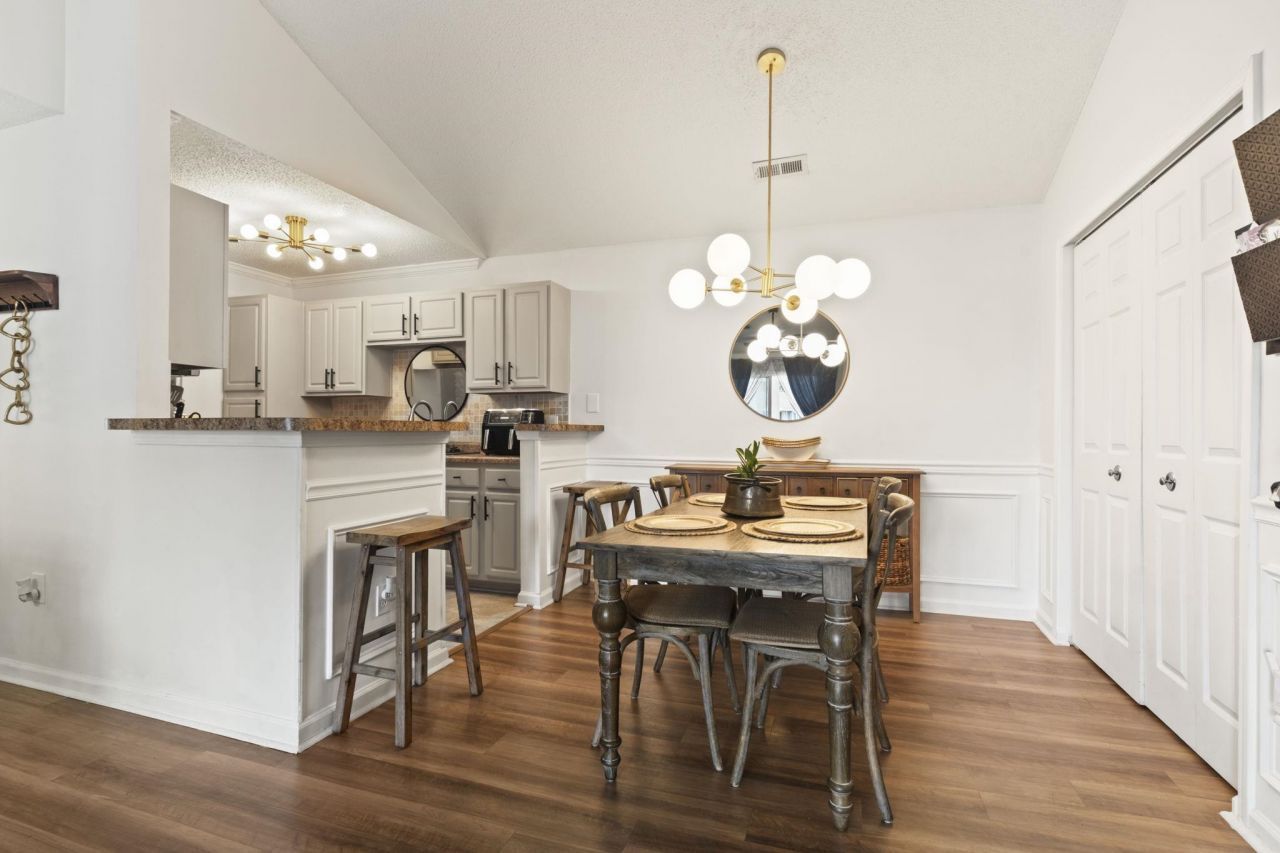 3753 Citation Way  Photo 9