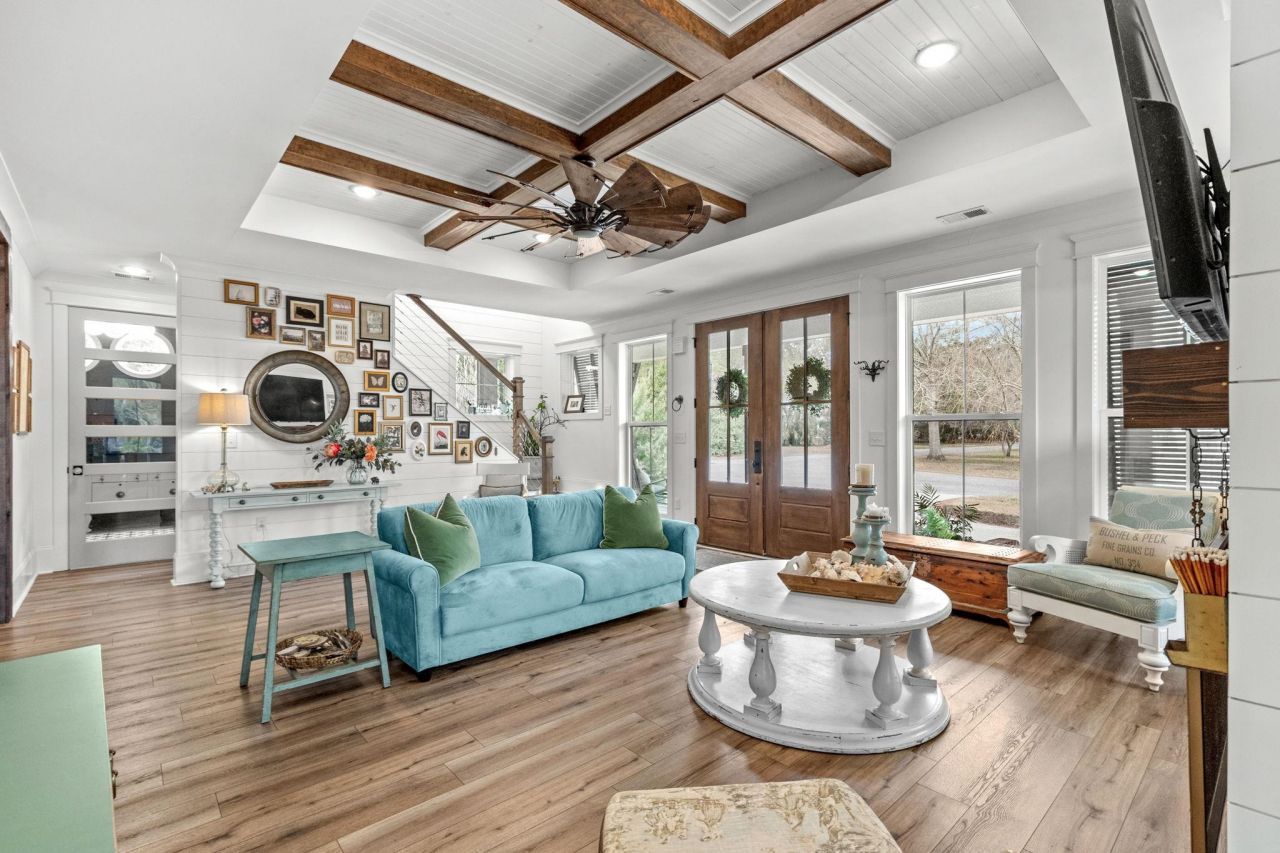 828 Channel Cat Cove Photo 15