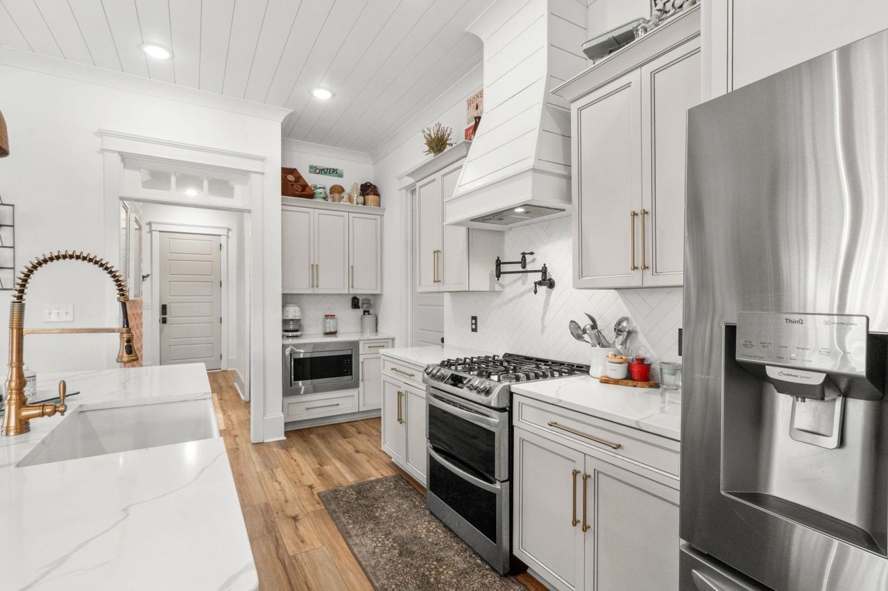 828 Channel Cat Cove Photo 22