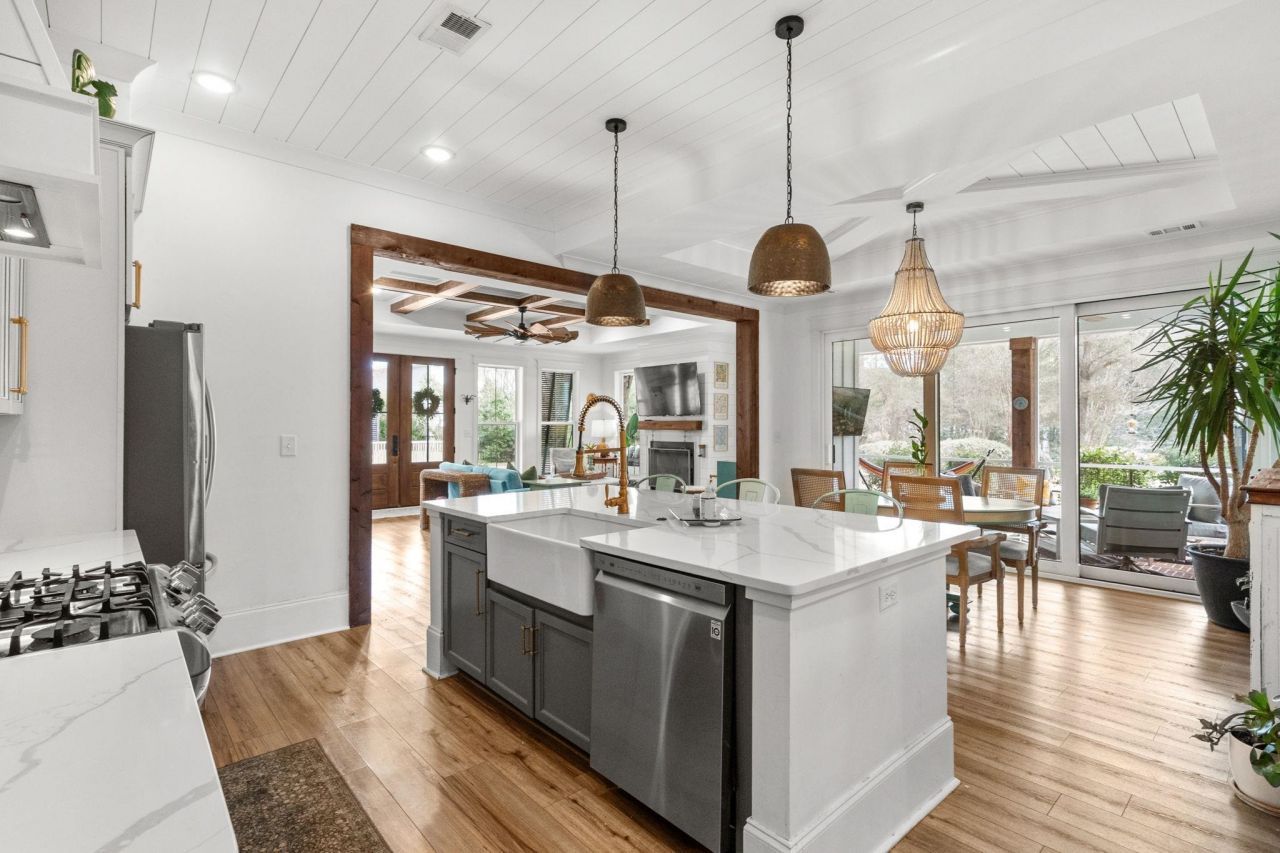 828 Channel Cat Cove Photo 23