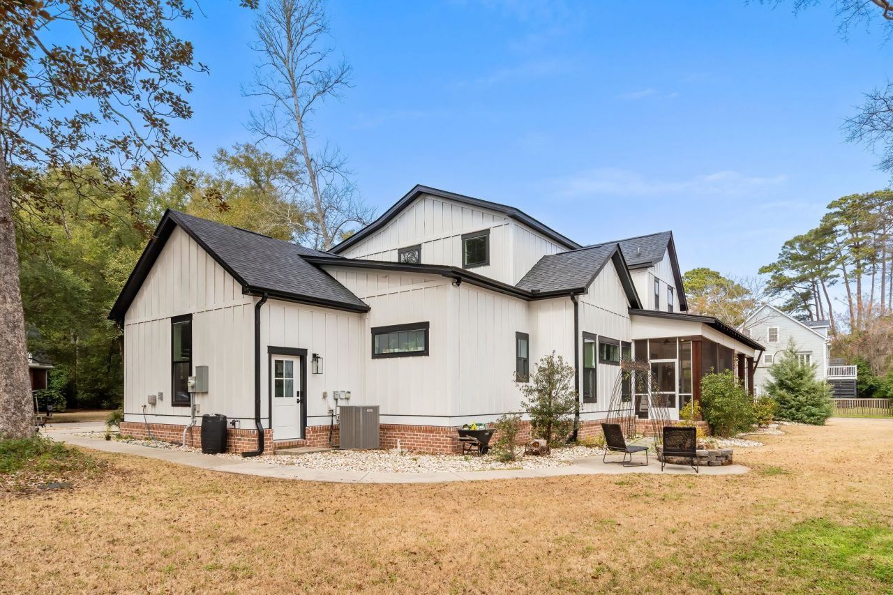 828 Channel Cat Cove Photo 32