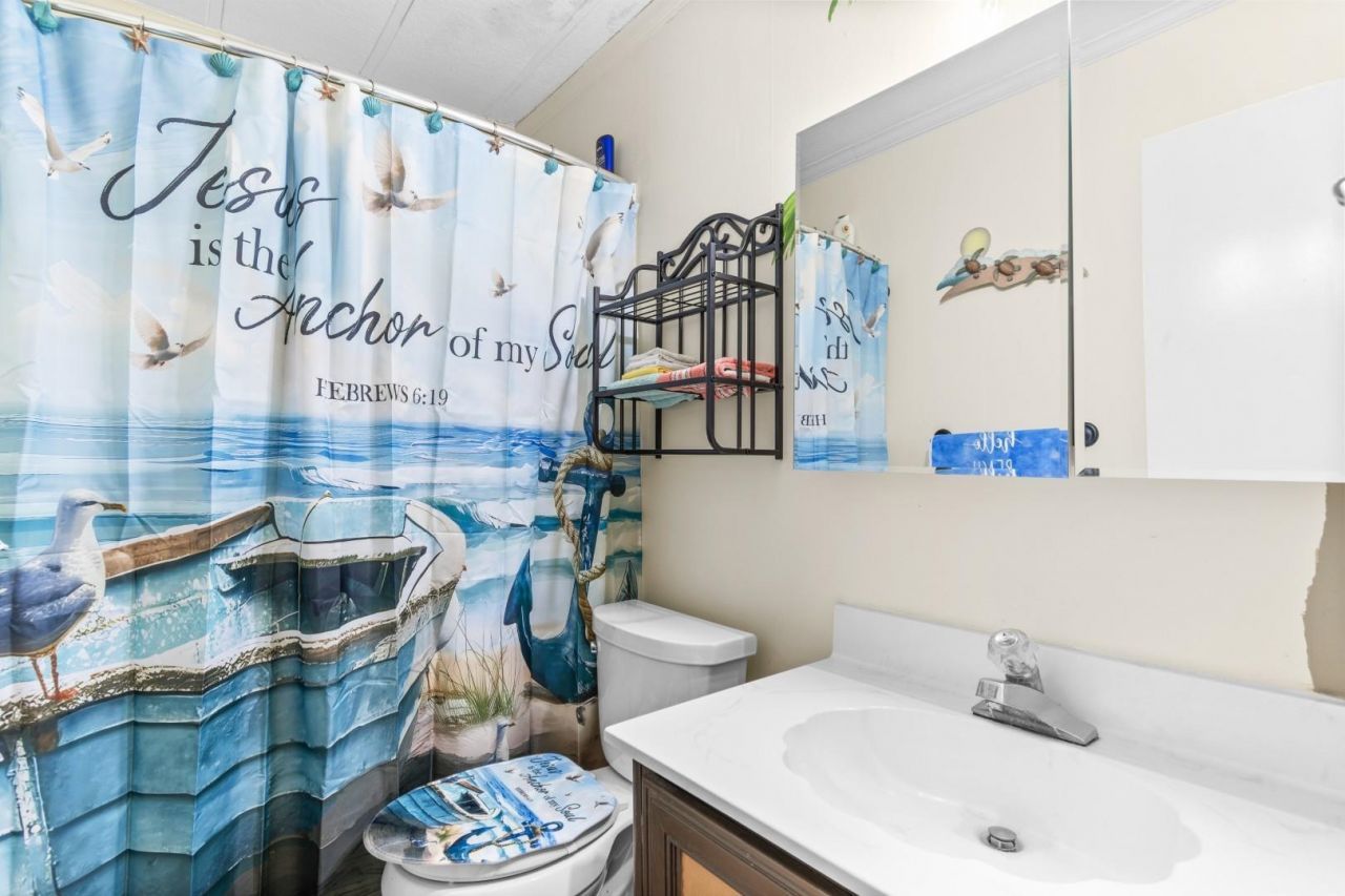 815 Waterway Dr. Photo 19