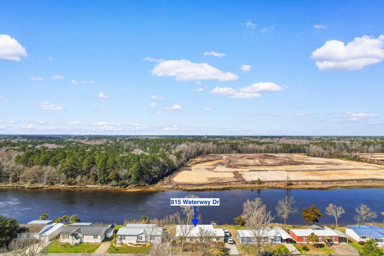 815 Waterway Dr. Photo 40