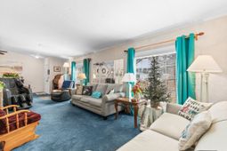 815 Waterway Dr. photo 4