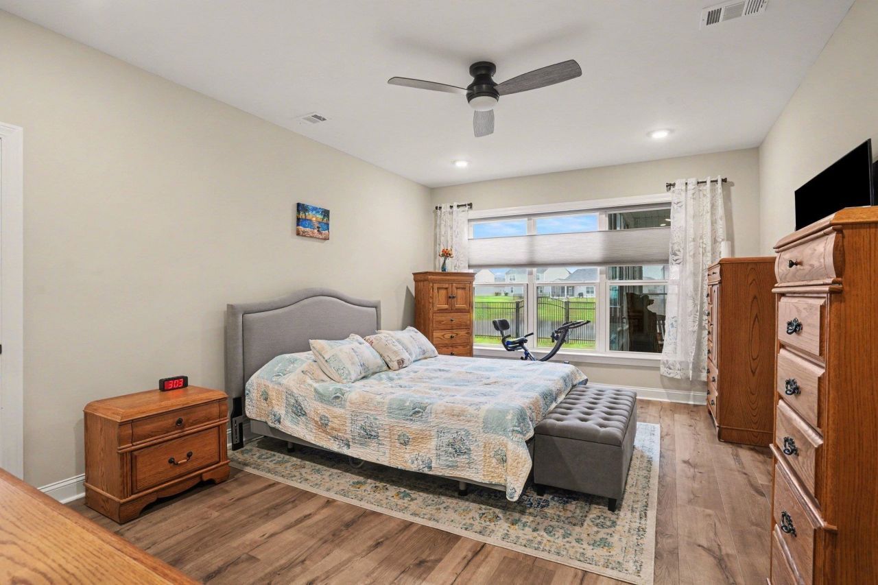 5260 Lucy Way Photo 20