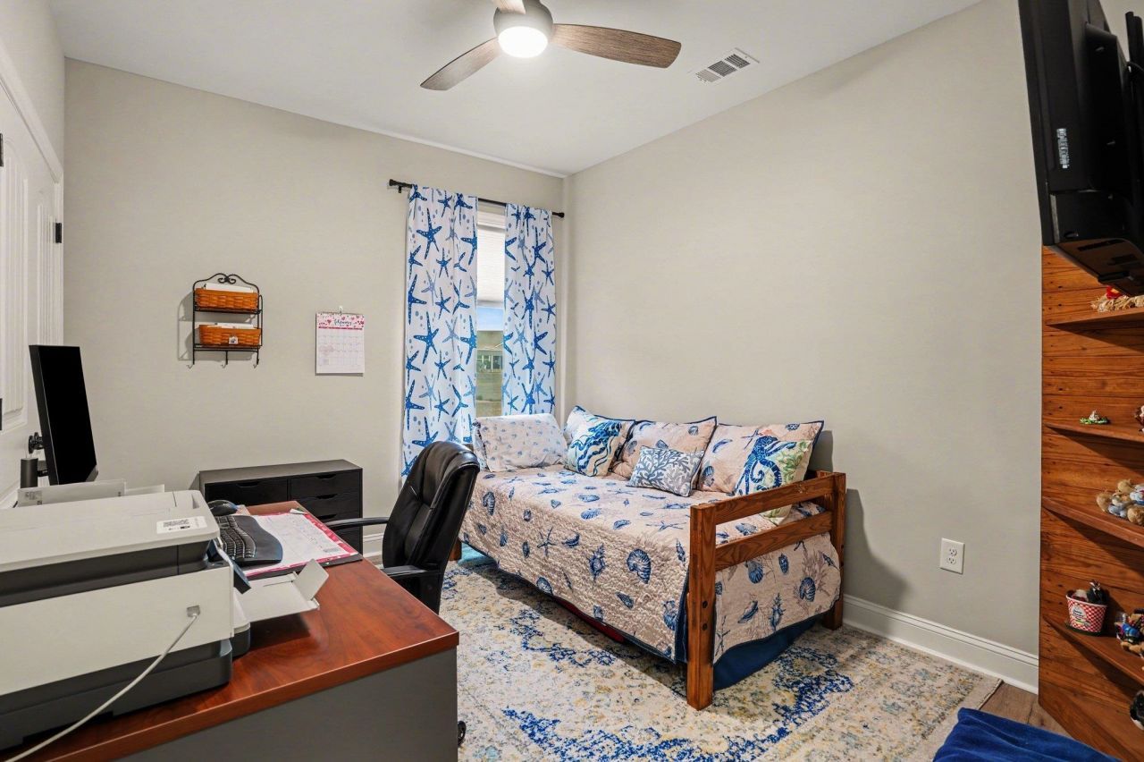 5260 Lucy Way Photo 29