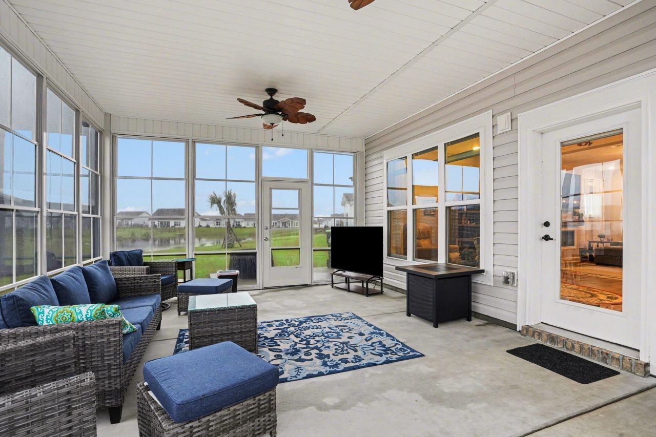 5260 Lucy Way Photo 32