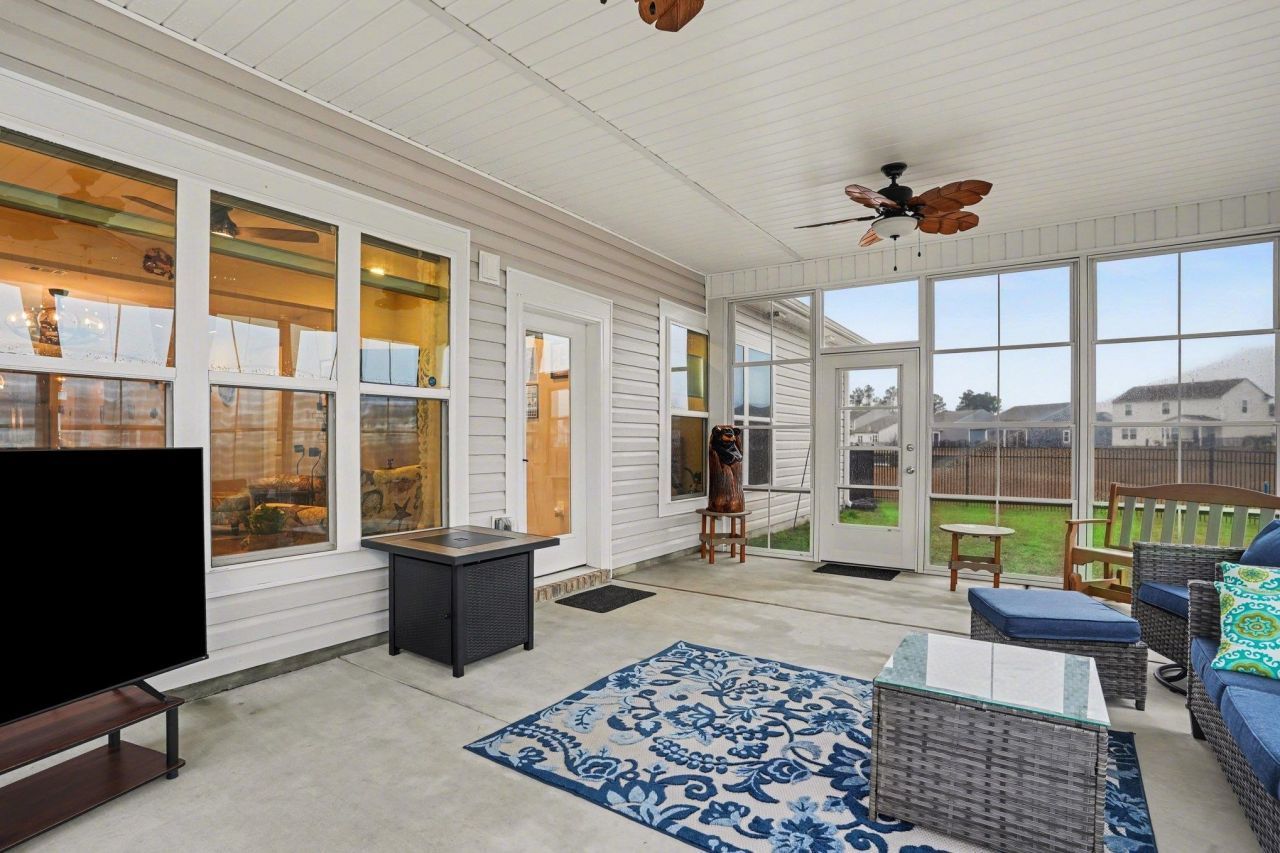 5260 Lucy Way Photo 34