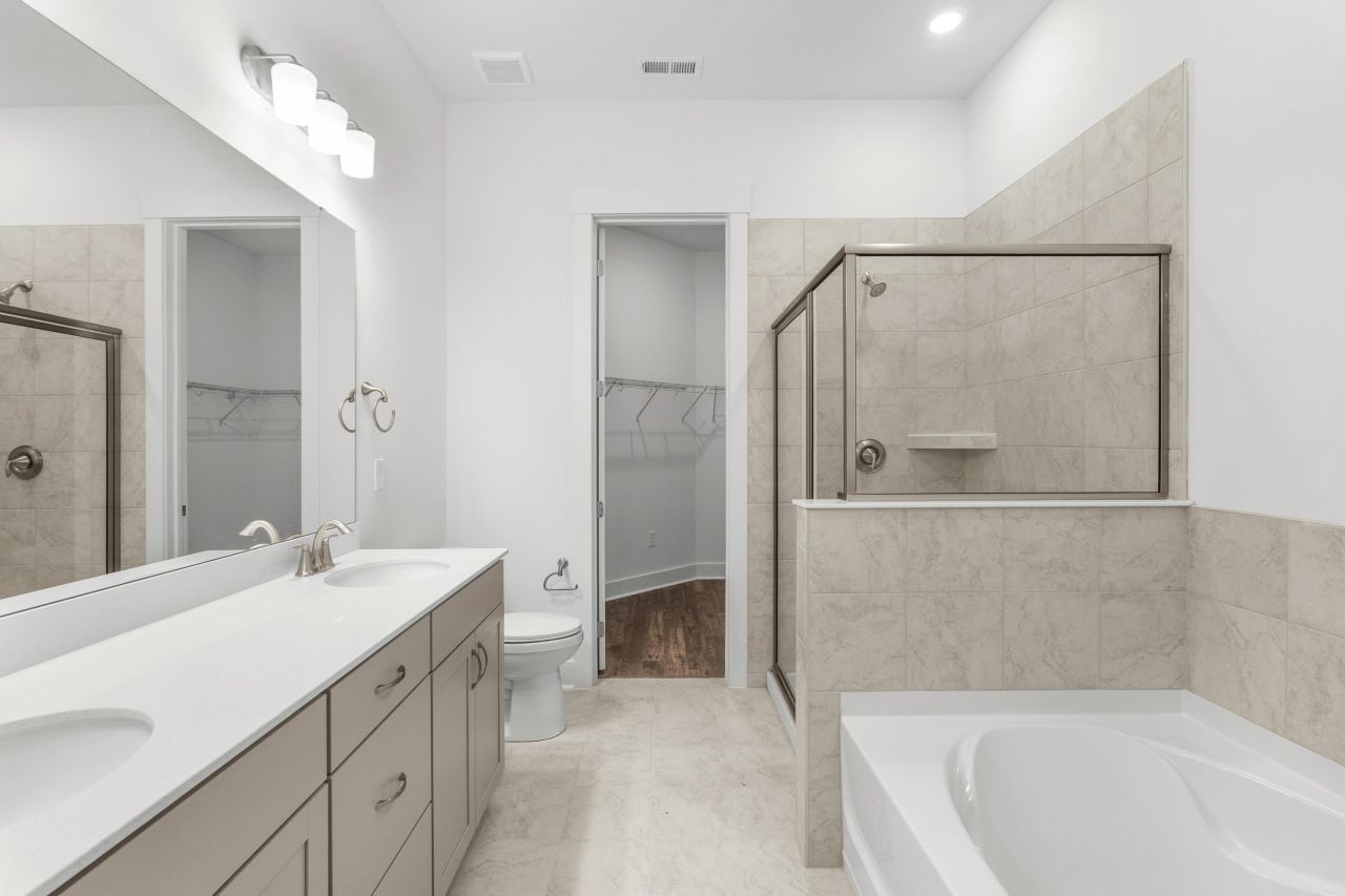 866 Foxtail Dr. Photo 30