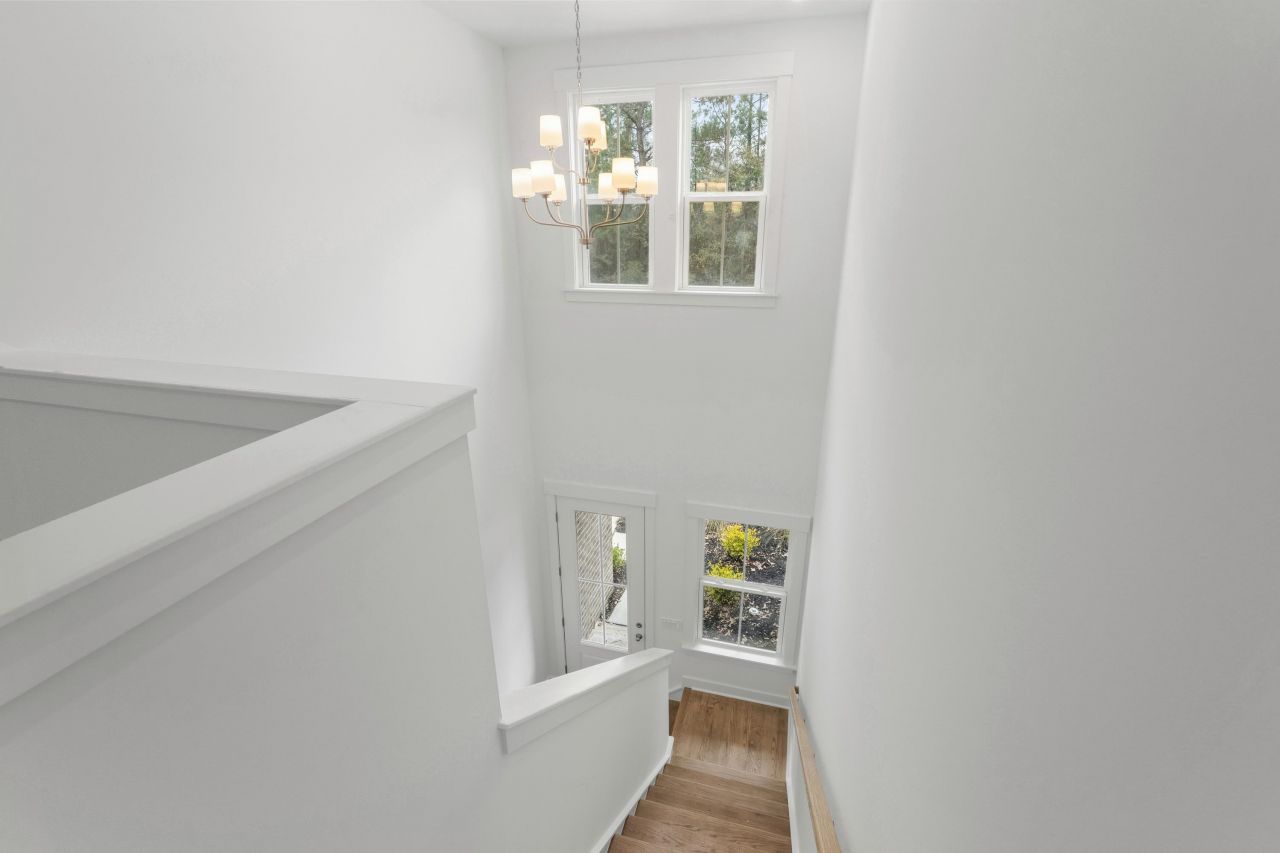 866 Foxtail Dr. Photo 41