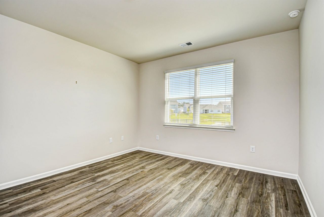 2608 Riverboat Way Photo 15