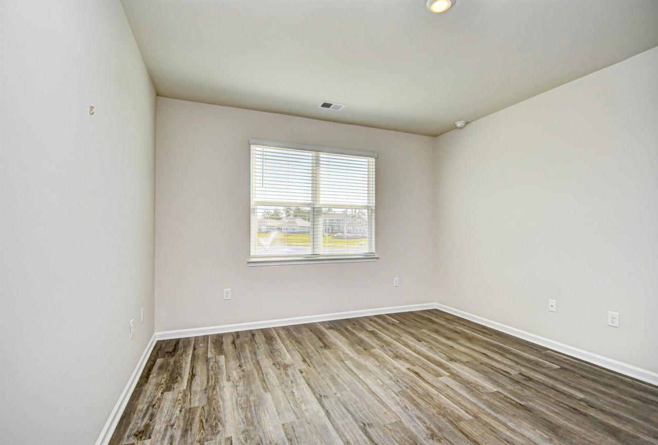 2608 Riverboat Way Photo 16