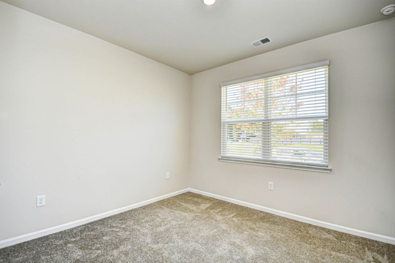 2608 Riverboat Way Photo 19