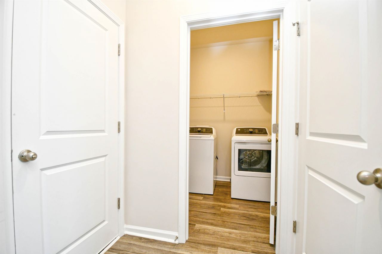 2608 Riverboat Way Photo 25