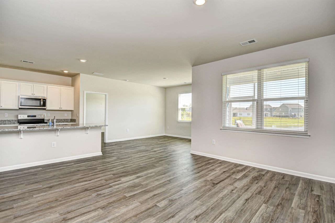 2608 Riverboat Way Photo 7