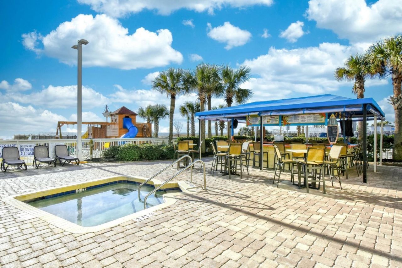 5300 N Ocean Blvd.  Photo 29