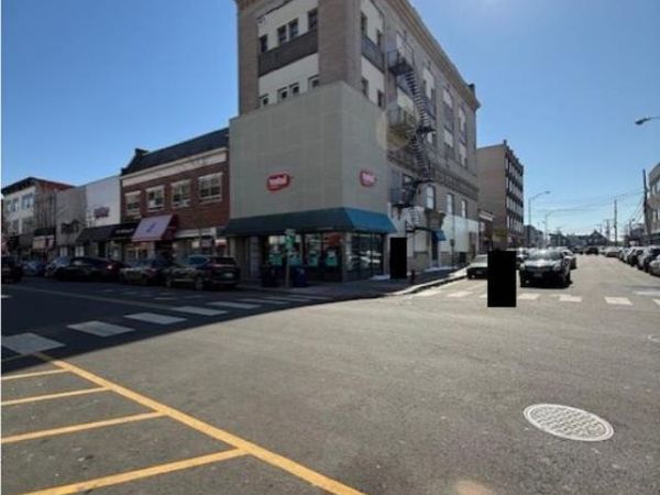 147 Smith Street , Perth Amboy, NJ 08861