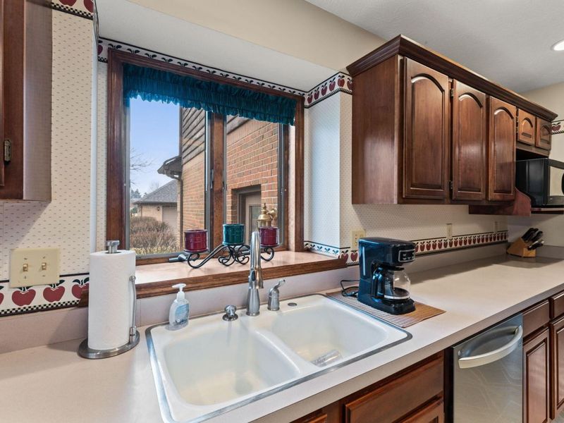 5700 Swan Drive, Clayton, OH 45315 Photo 23