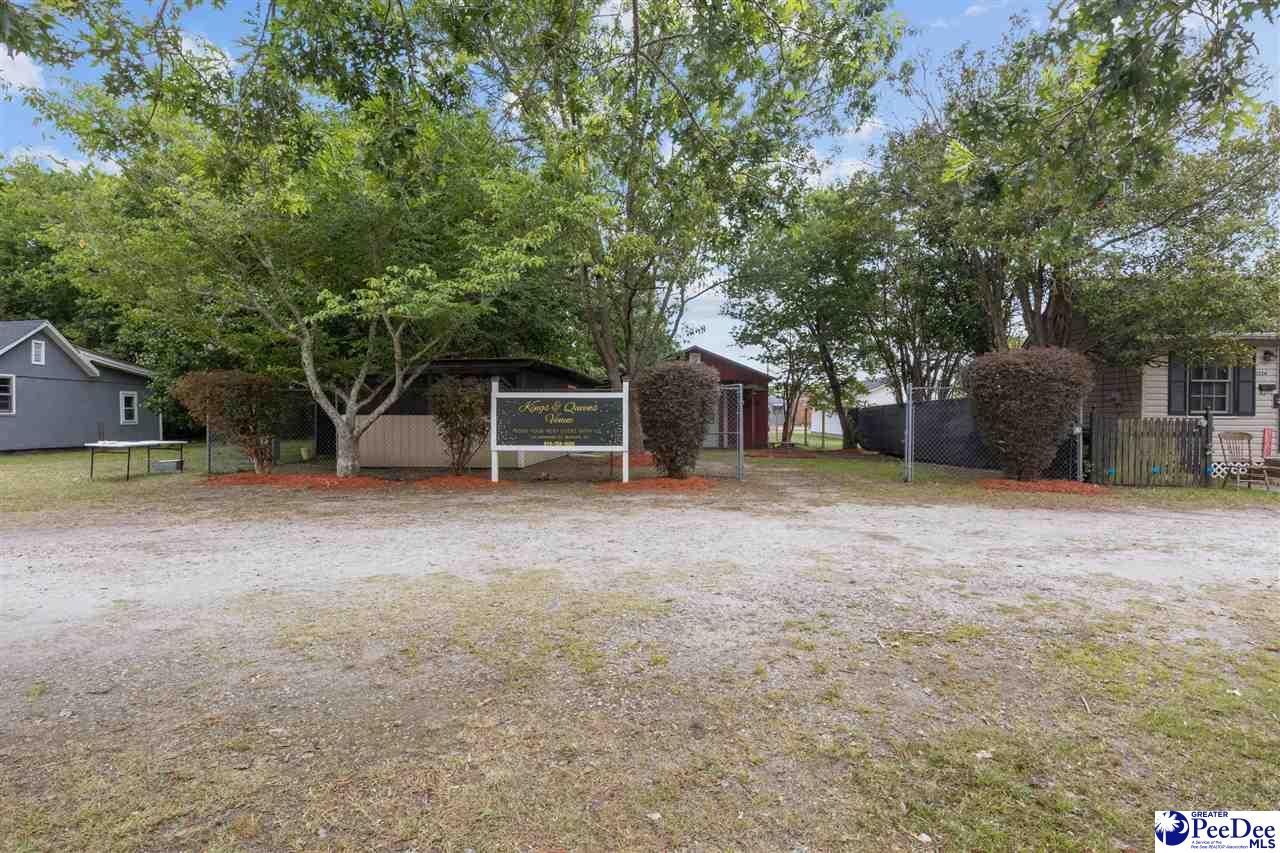 126 E. Manning Photo 7