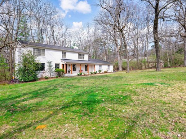 91 Carriage Hill, Signal Mountain, TN 37377