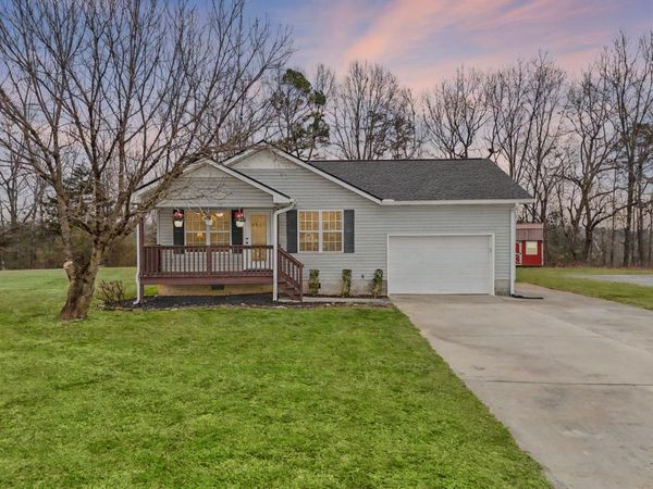 797 Kings Row, Cohutta, GA 30710