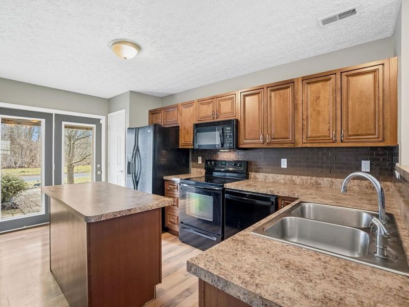 2789 Sparrow Hill Drive, Unit 18, Columbus, OH 43219 Photo 22