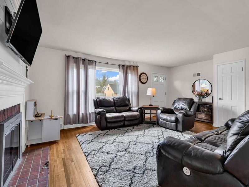 686 Barnard Avenue , Mansfield, OH 44903 Photo 4