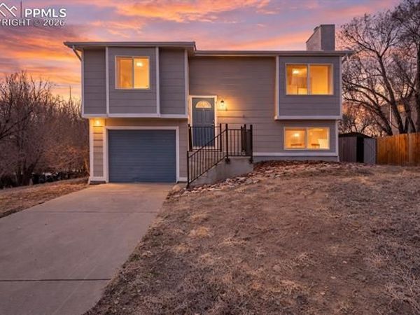 585 Blossom Field Road, Fountain, CO 80817