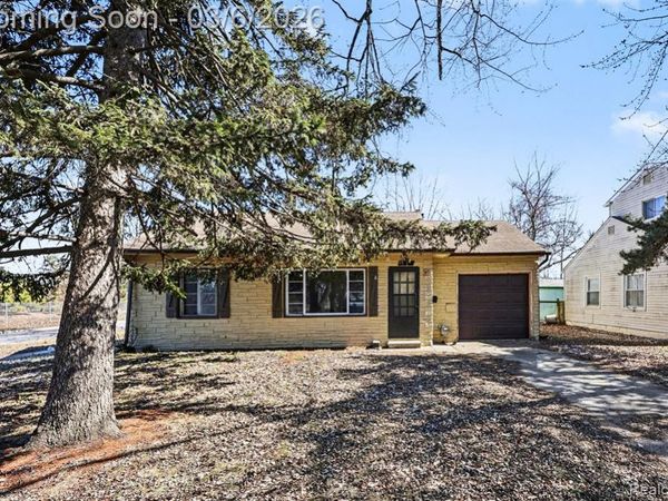 26760 Lehner Street, Roseville, MI 48066