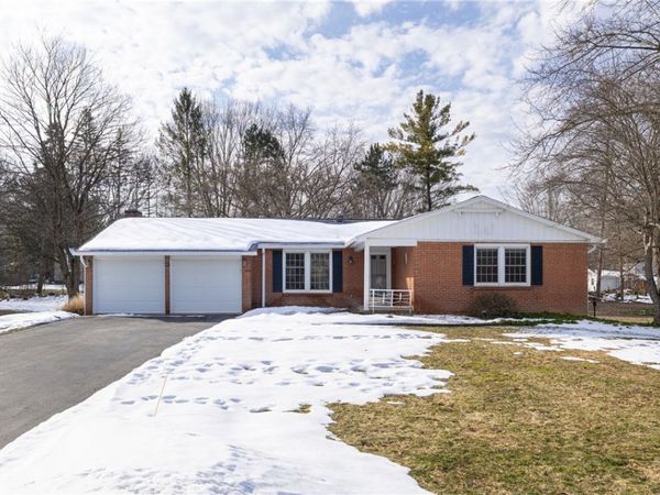 88 Coachman Drive, Penfield, NY 14526