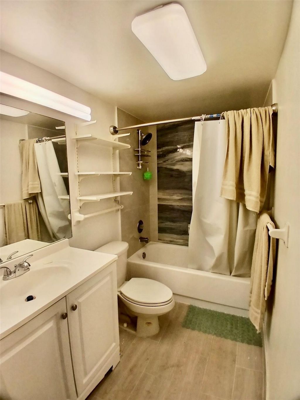 4164 N Inverrary Drive, Unit 311, Lauderhill, FL 33319 Photo