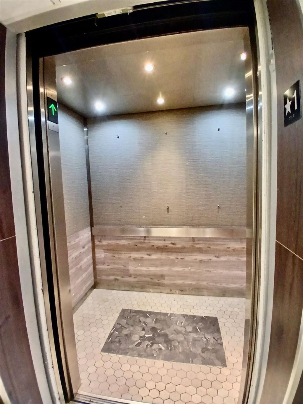 4164 N Inverrary Drive, Unit 311, Lauderhill, FL 33319 Photo