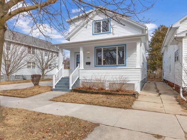 1631 N 10th STREET, Sheboygan, WI 53081