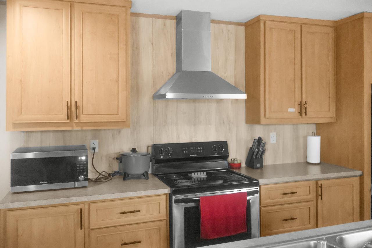 21835 NW Lake Mckenzie Boulevard, Altha, FL 32421 Photo