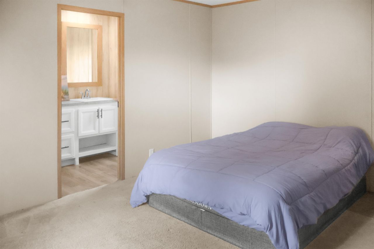 21835 NW Lake Mckenzie Boulevard, Altha, FL 32421 Photo