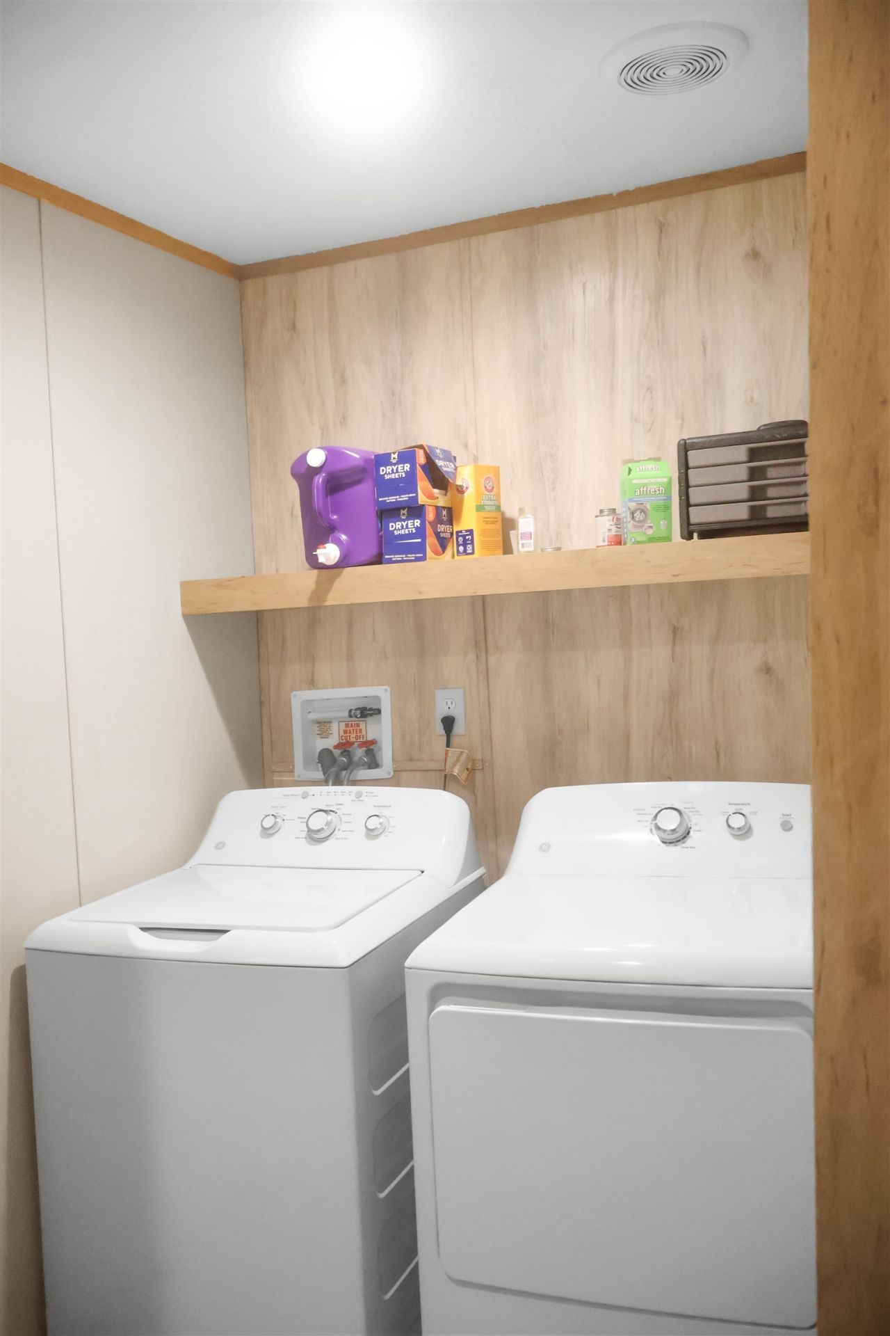 21835 NW Lake Mckenzie Boulevard, Altha, FL 32421 Photo