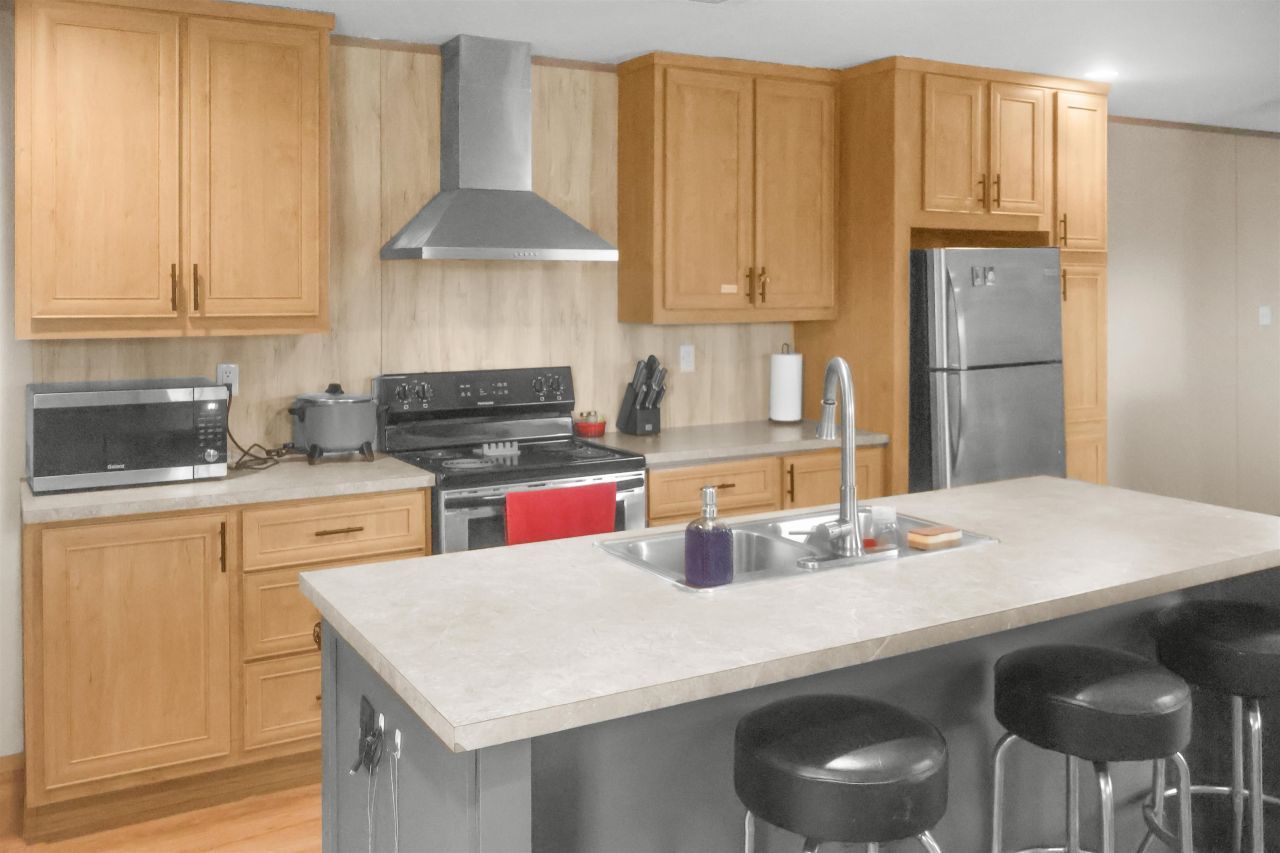 21835 NW Lake Mckenzie Boulevard, Altha, FL 32421 Photo