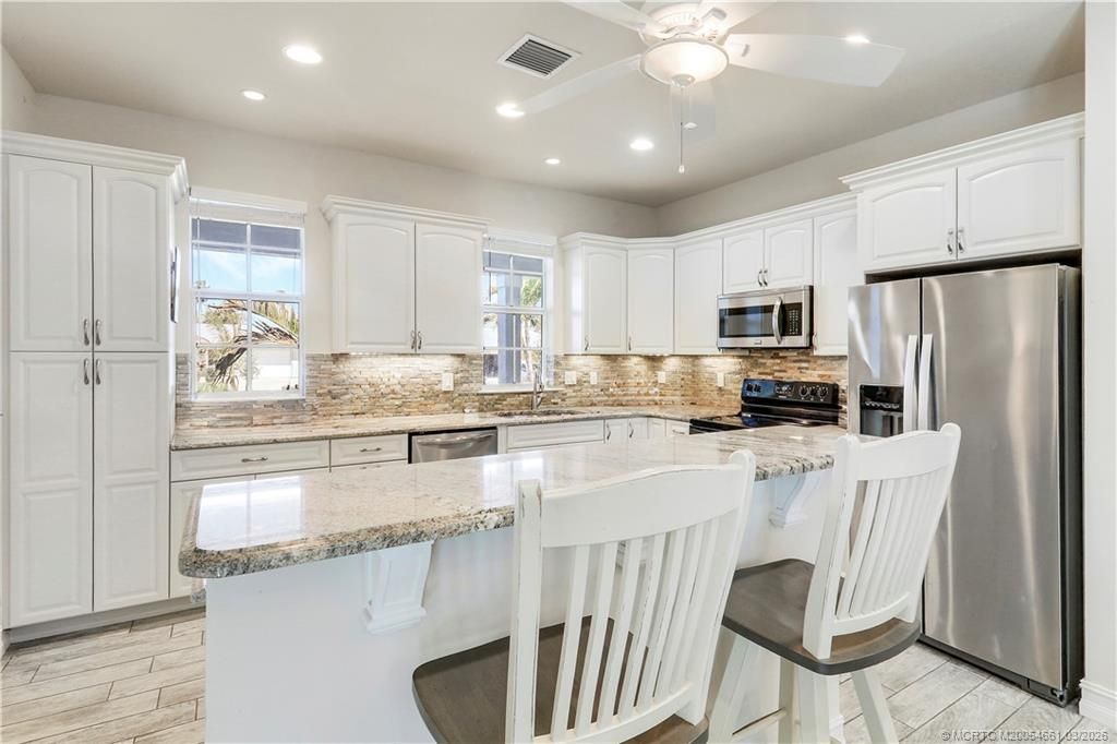 5352 SE Nassau Terrace, Stuart, FL 34997 Photo