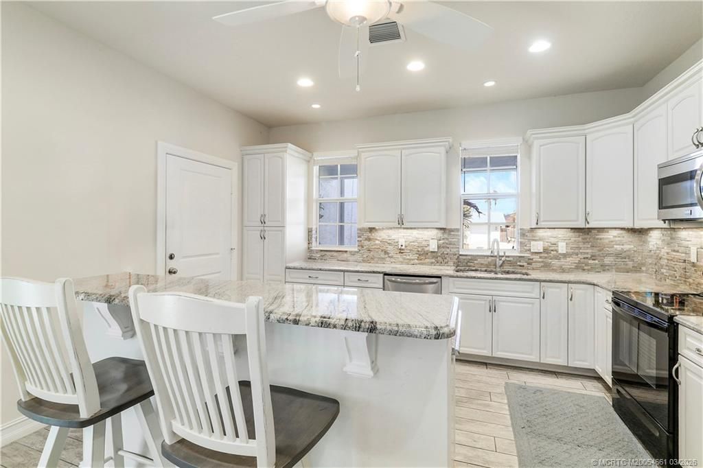 5352 SE Nassau Terrace, Stuart, FL 34997 Photo