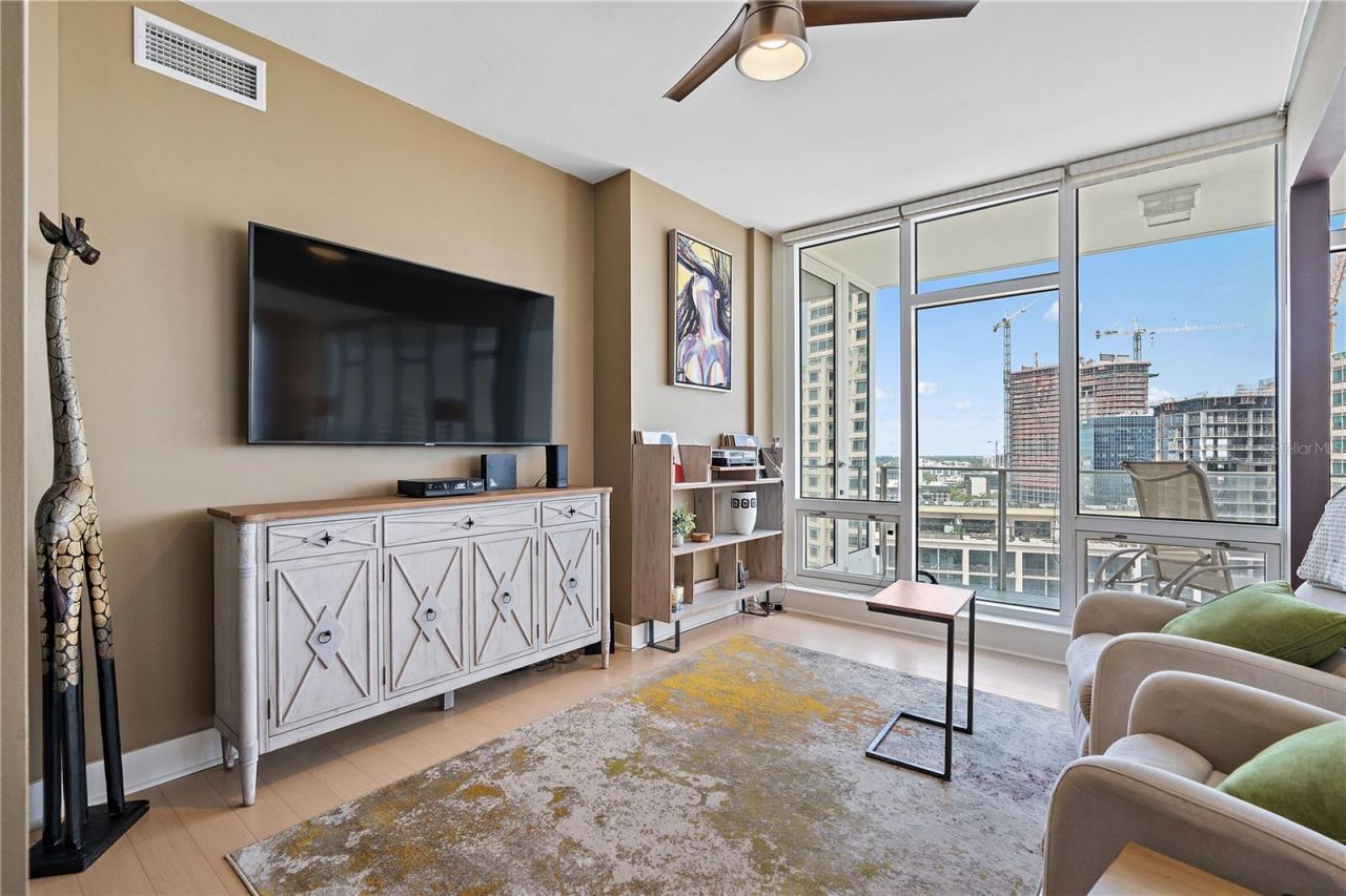 175 1st Street S, Unit 2102, Saint Petersburg, FL 33701 Photo