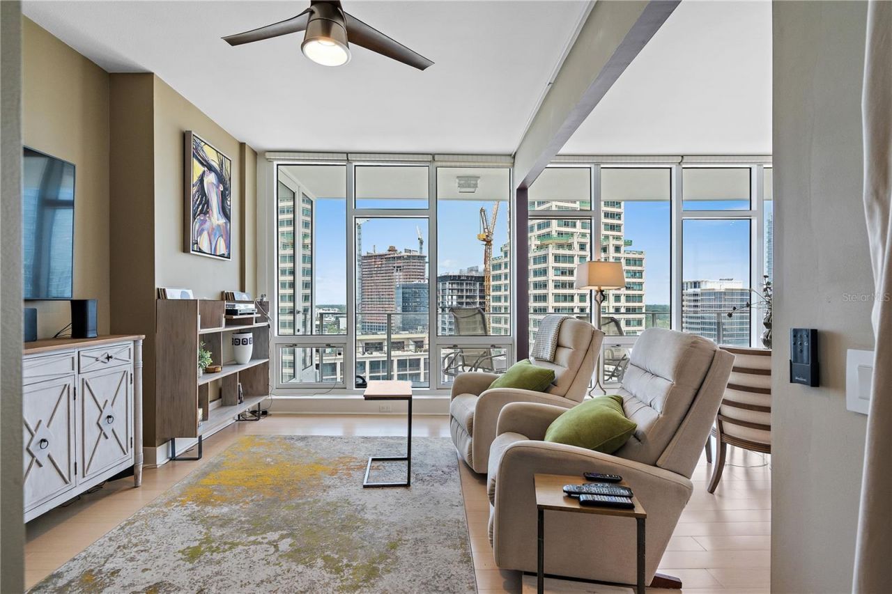 175 1st Street S, Unit 2102, Saint Petersburg, FL 33701 Photo