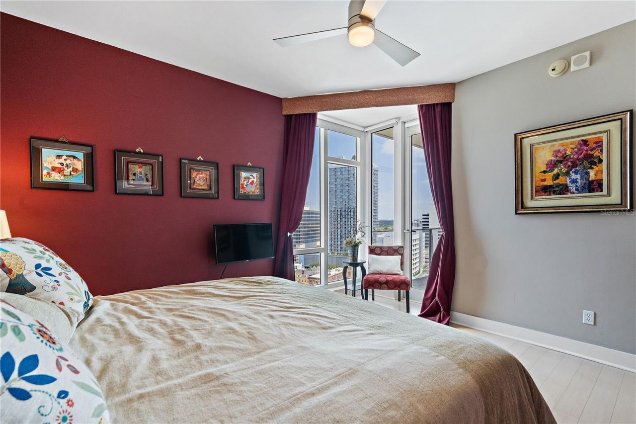 175 1st Street S, Unit 2102, Saint Petersburg, FL 33701 Photo