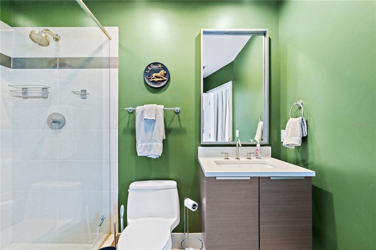 175 1st Street S, Unit 2102, Saint Petersburg, FL 33701 Photo