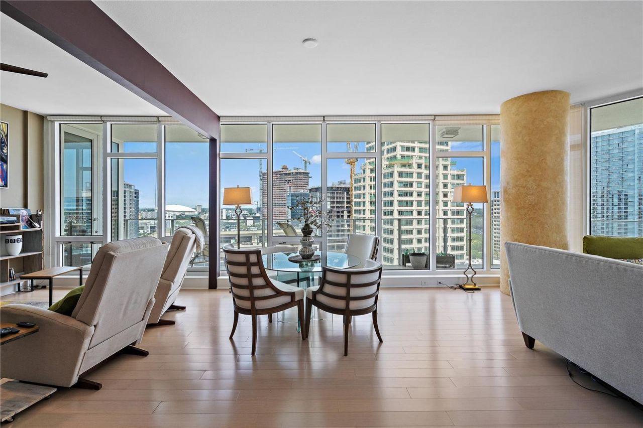 175 1st Street S, Unit 2102, Saint Petersburg, FL 33701 Photo