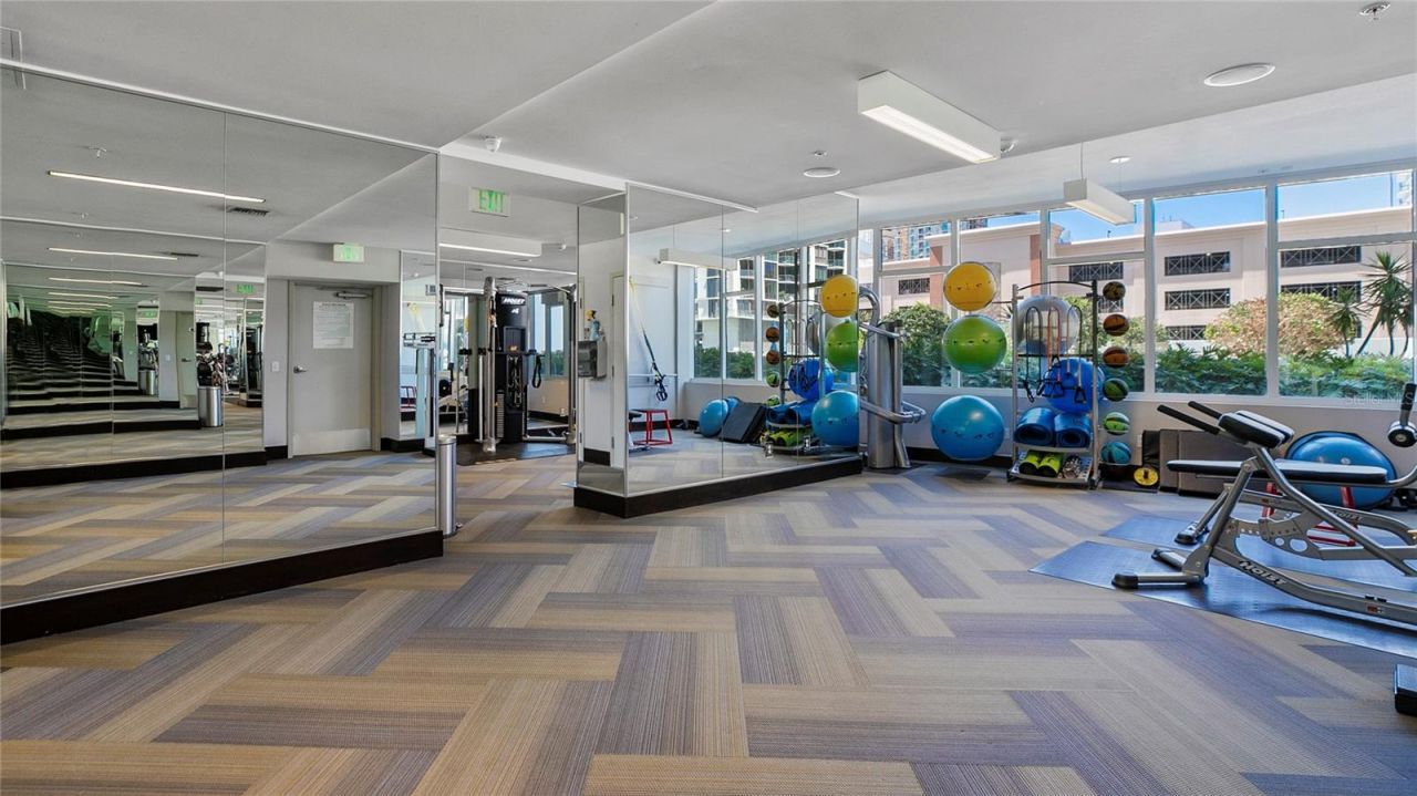 175 1st Street S, Unit 2102, Saint Petersburg, FL 33701 Photo