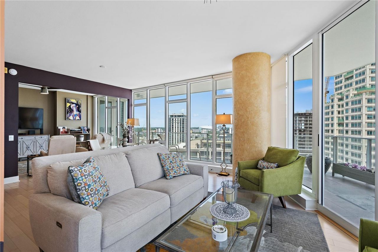 175 1st Street S, Unit 2102, Saint Petersburg, FL 33701 Photo